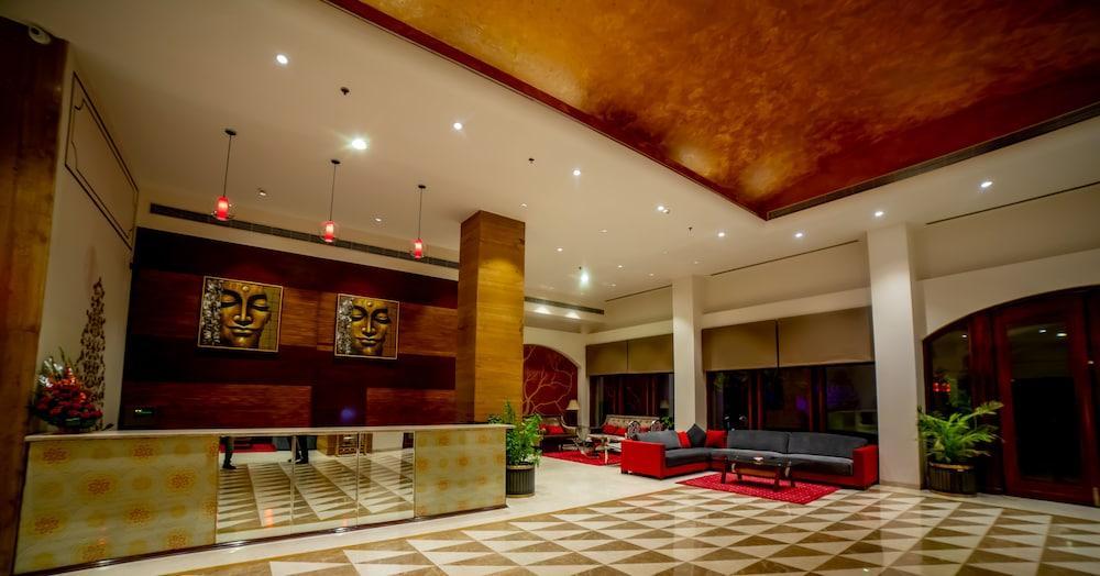 Ramada By Wyndham Jaipur Jaisinghpura Hotel Exterior foto
